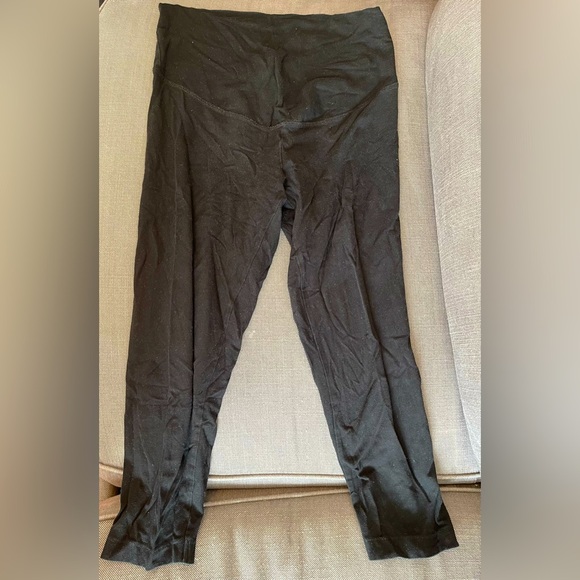 Old Navy Maternity Full Panel Flare Leggings - Picture 2 of 3
